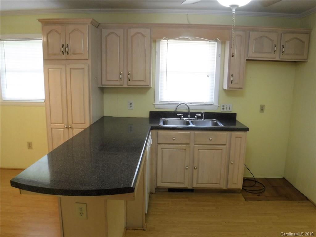 917 Shiloh Road Forest City, NC 28043 - Photo 16 of 48 Gallery Image 16