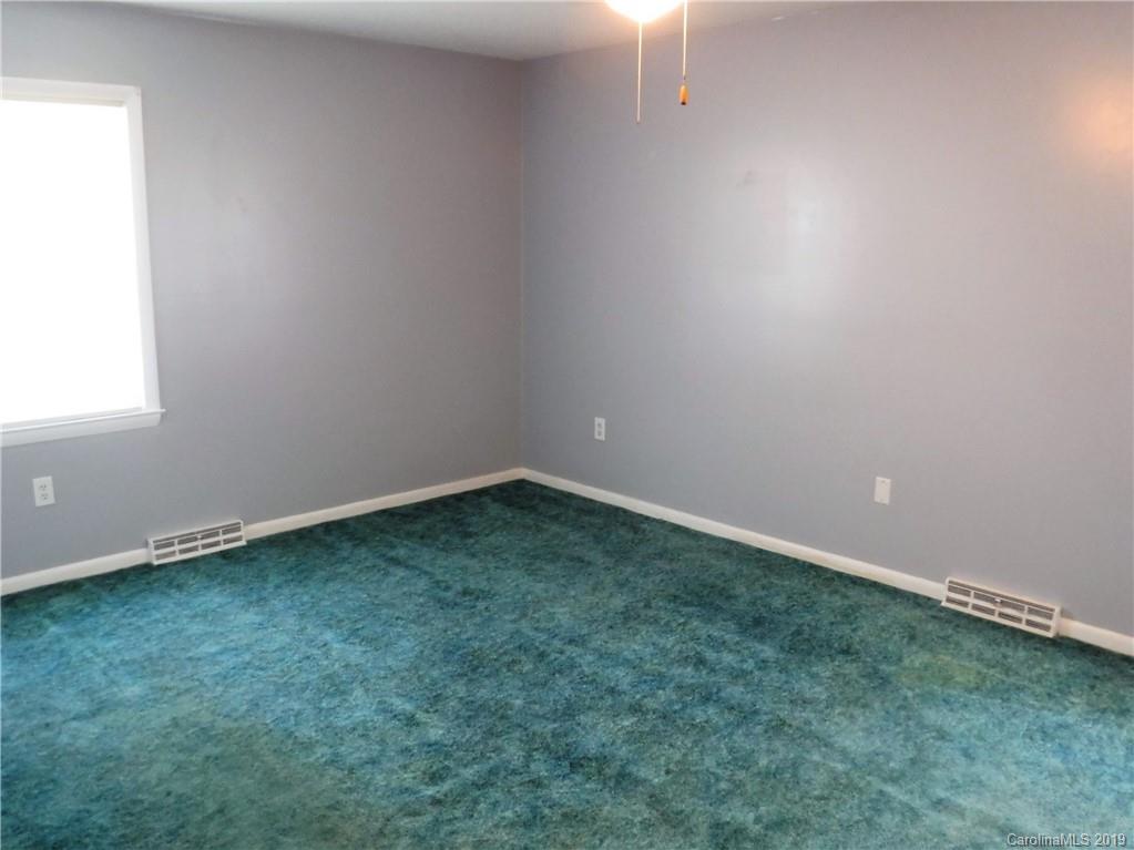 917 Shiloh Road Forest City, NC 28043 - Photo 31 of 48 Gallery Image 31
