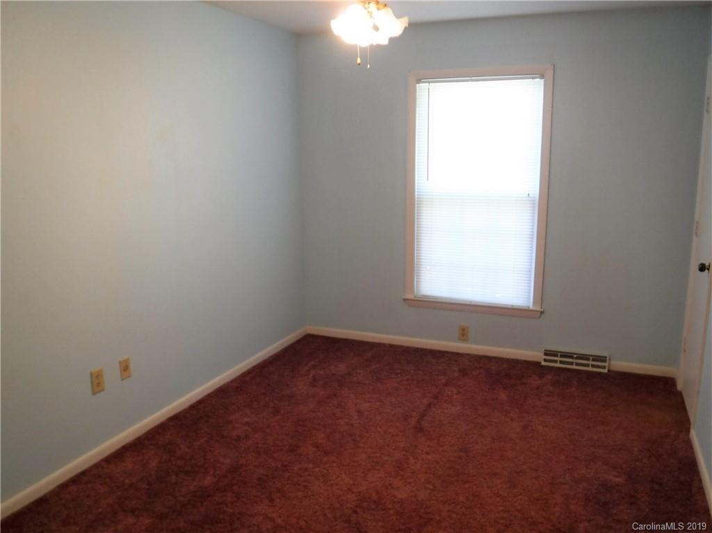 917 Shiloh Road Forest City, NC 28043 - Photo 38 of 48 Gallery Image 38