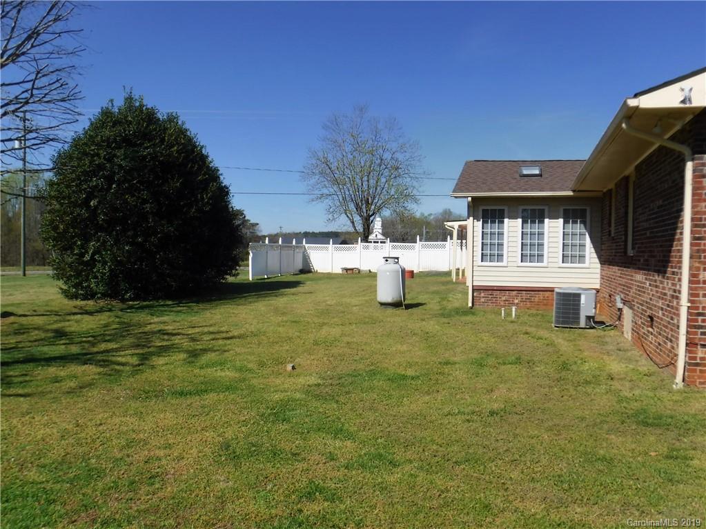 917 Shiloh Road Forest City, NC 28043 - Photo 44 of 48 Gallery Image 44