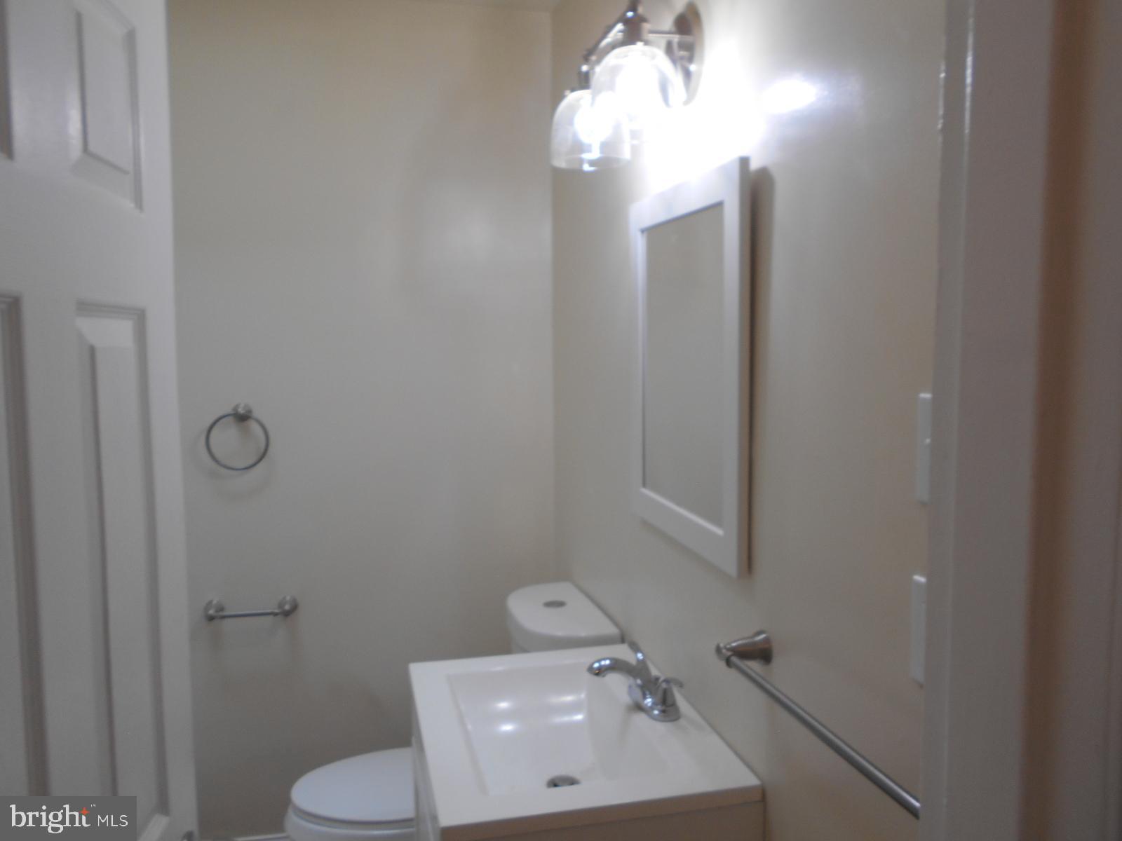 4129 Crest Heights Road Baltimore, MD 21215 - Photo 12 of 20