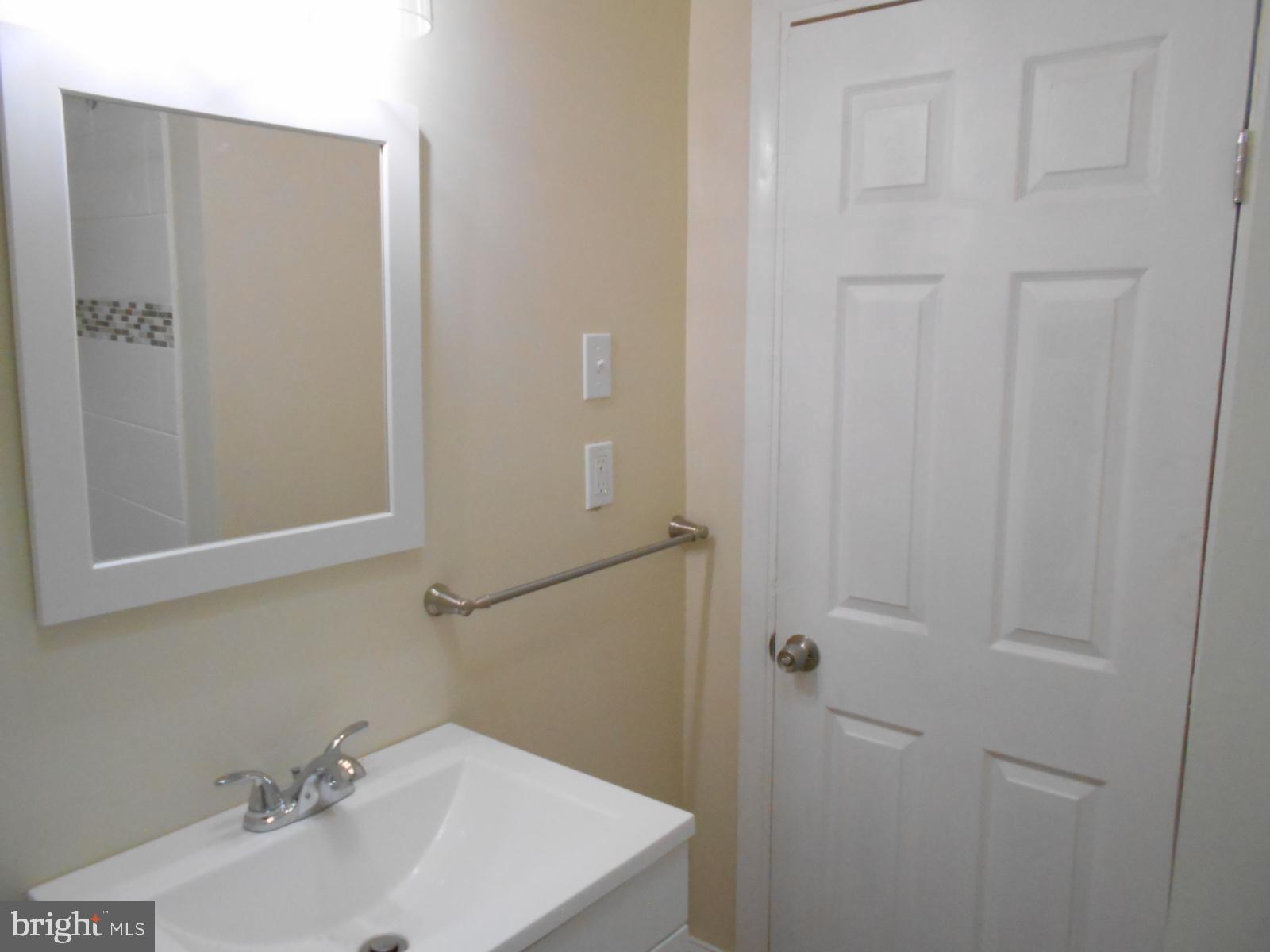 4129 Crest Heights Road Baltimore, MD 21215 - Photo 14 of 20