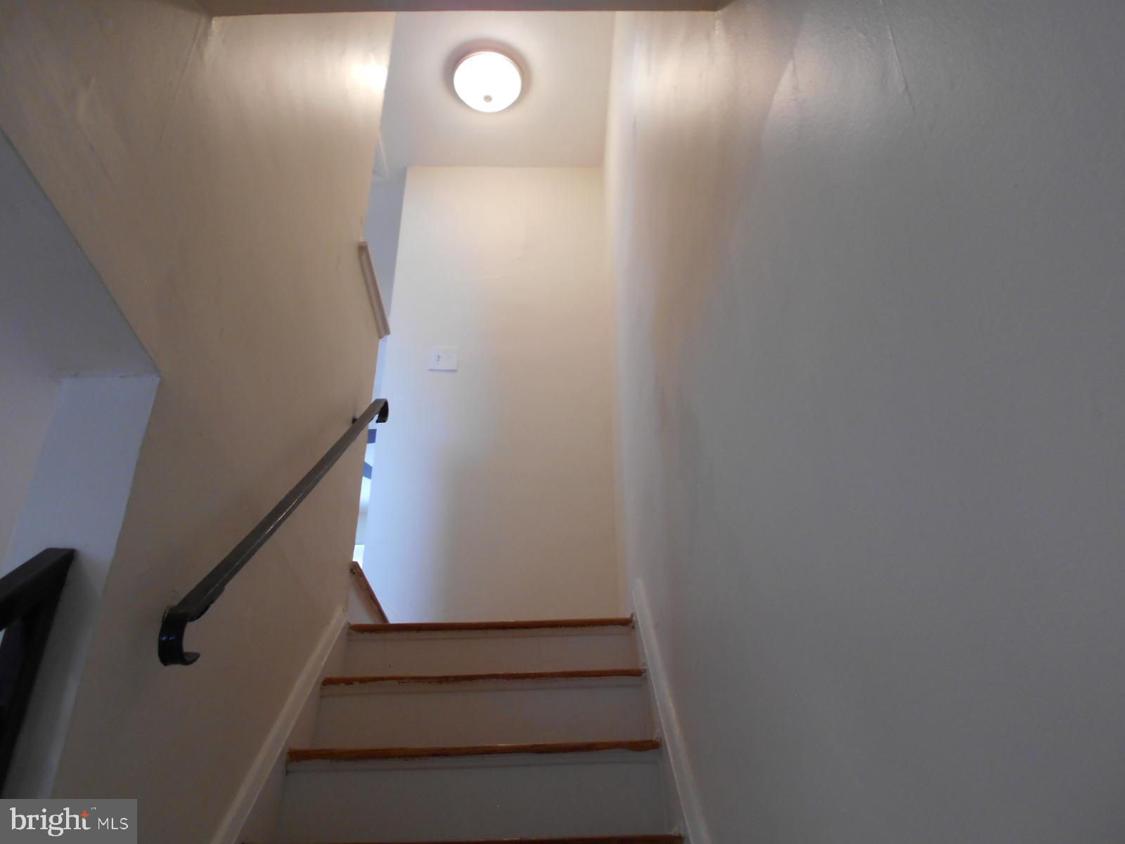 4129 Crest Heights Road Baltimore, MD 21215 - Photo 9 of 20