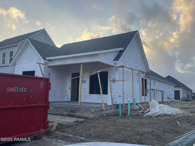 $385,933 | 425 Bozeman Trail, Scott, LA 70583