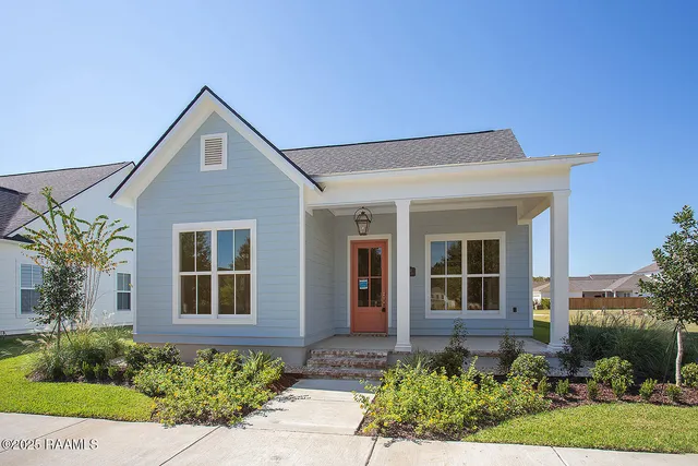 $385,933 | 425 Bozeman Trail, Scott, LA 70583