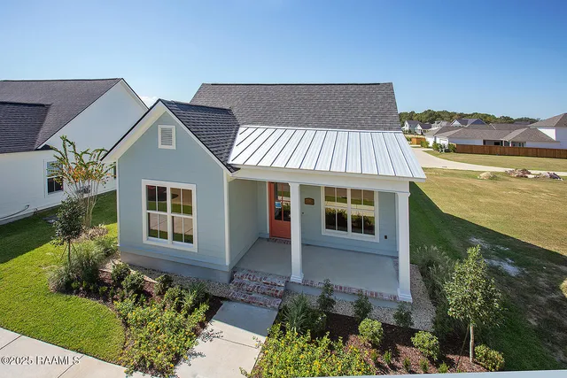 $385,933 | 425 Bozeman Trail, Scott, LA 70583