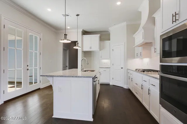 $385,933 | 425 Bozeman Trail, Scott, LA 70583