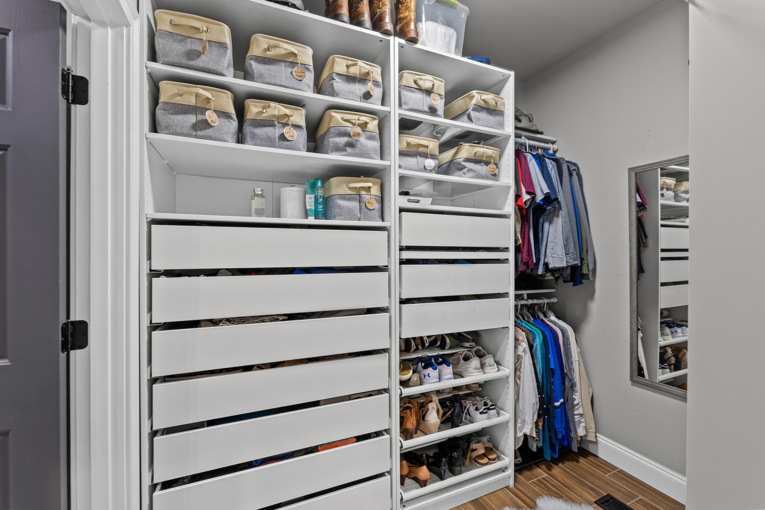 3304 Bridlington Road Lexington, KY 40509 - Photo 20 of 39 Master closet