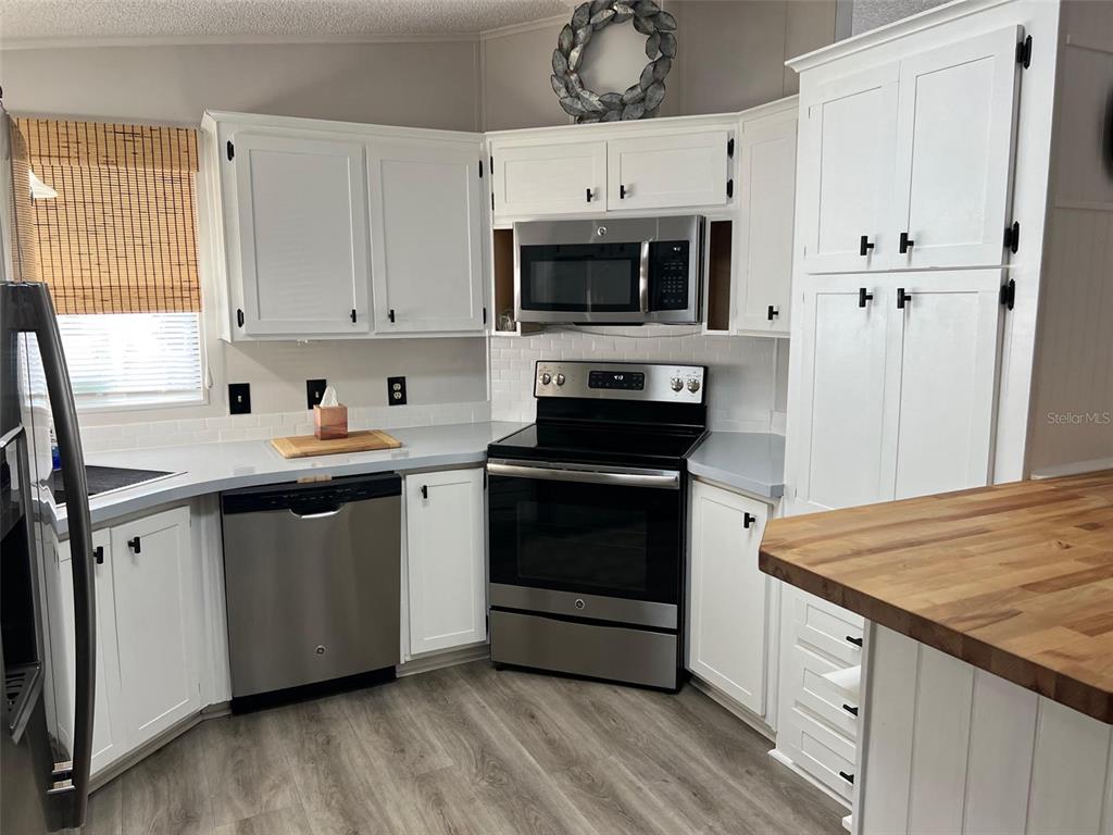 1001 Starkey Road, Unit 331 Largo, FL 33771 - Photo 8 of 23