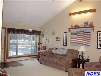 8109 North County Line Road West Churubusco, IN 46723 - Photo 3 of 12 Gallery Image 3