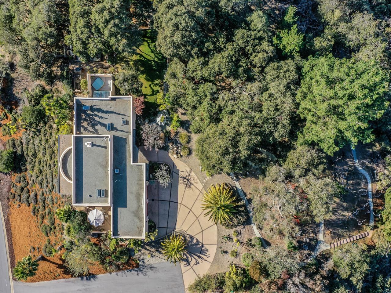 18481 Berta Ridge Place Salinas, CA 93907 - Photo 7 of 52 Gallery Image 7