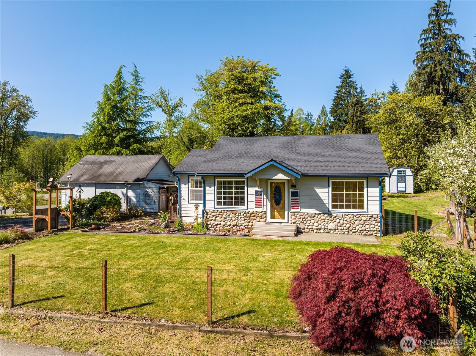 30212 Lake Cavanaugh Road Arlington, WA 98223 - Photo 2 of 38