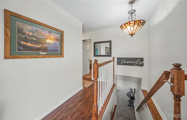 $490,000 | 1642 Lakeshore Drive, Cuba, MO 65453