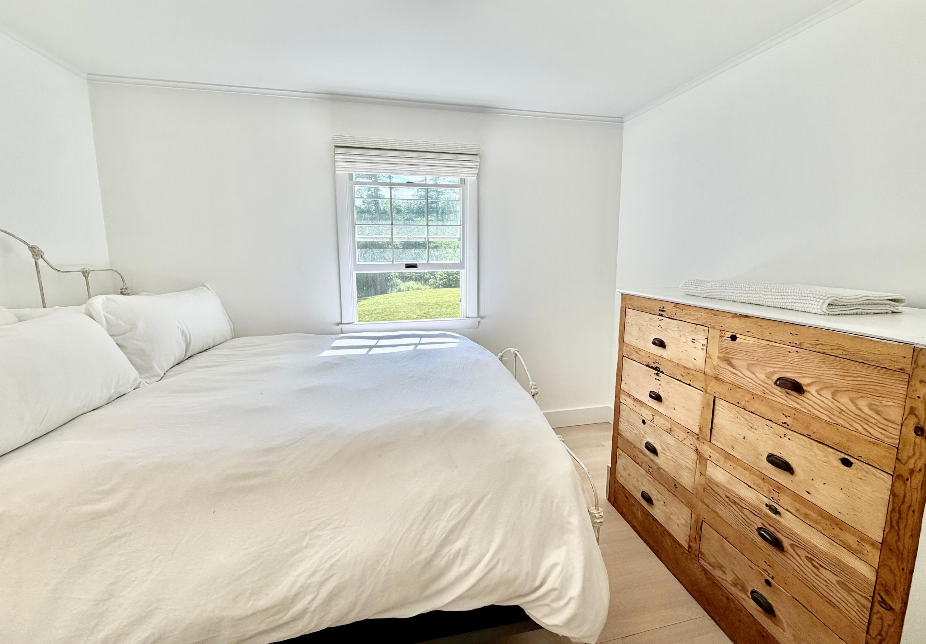 29 Crescent Beach Road Owls Head, ME 04854 - Photo 18 of 26 IMG_4038