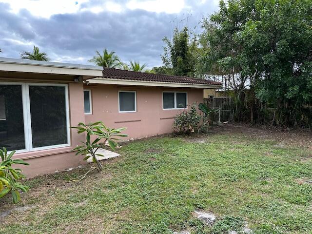 399 Southwest 8th Terrace Boca Raton, FL 33486 - Photo 32 of 36 IMG_2591