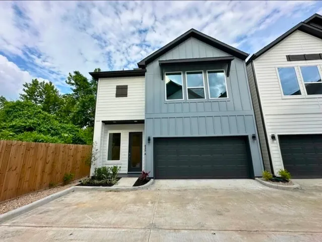 $2,400 | 835E Dorchester Street, Unit A, Houston, TX 77022