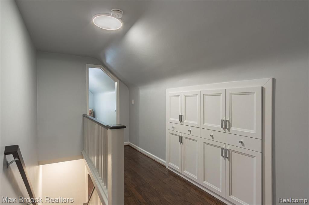 3636 Tuckahoe Road Bloomfield Hills, MI 48301 - Photo 27 of 35