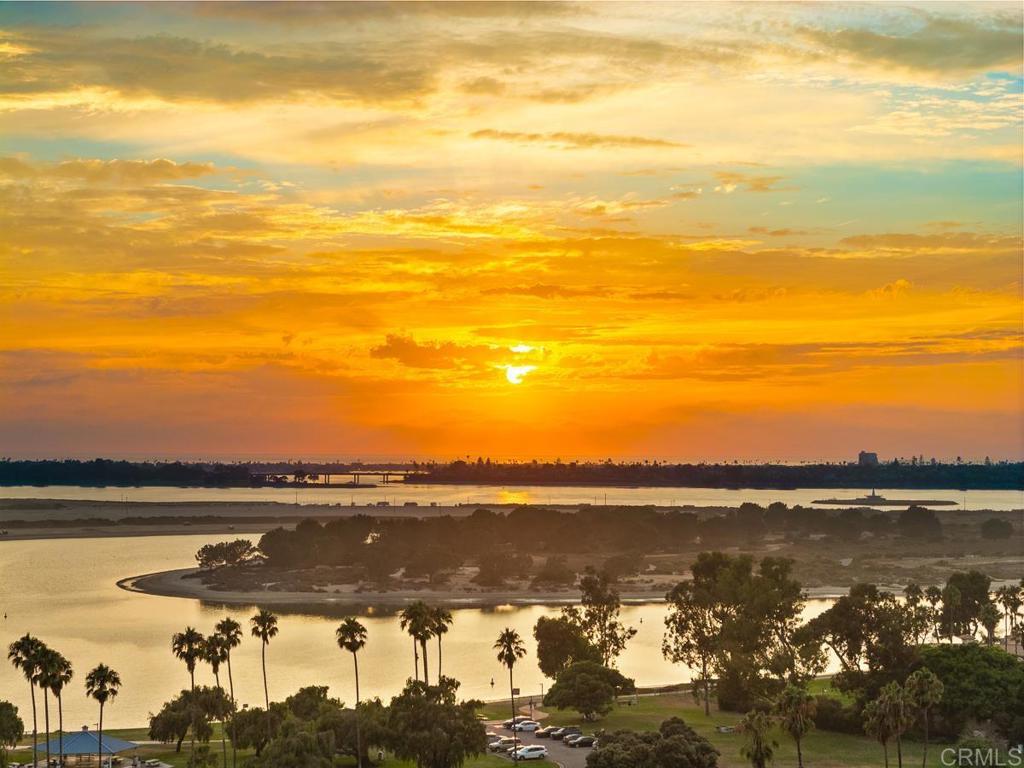 4224 Tonopah Avenue San Diego, CA 92110 - Photo 31 of 38 a view of lake and ocean