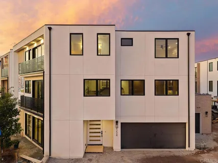 a view of lake and ocean