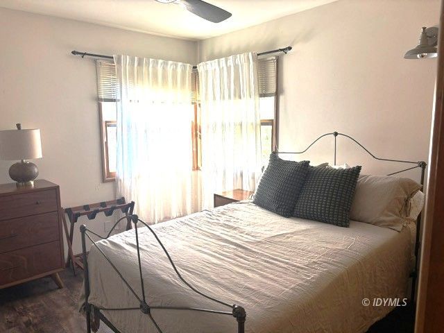 25405 Seneca Road Idyllwild, CA 92549 - Photo 15 of 27 a bedroom with a bed and window