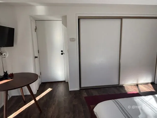 a view of cabinets and microwave