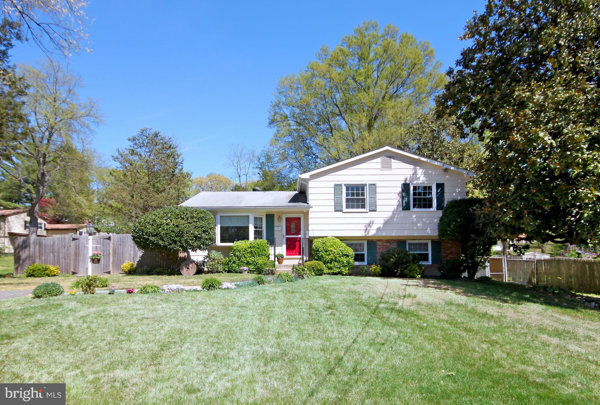 6427 Haystack Road Alexandria, VA 22310 - Photo 1 of 28 Exterior (Front)