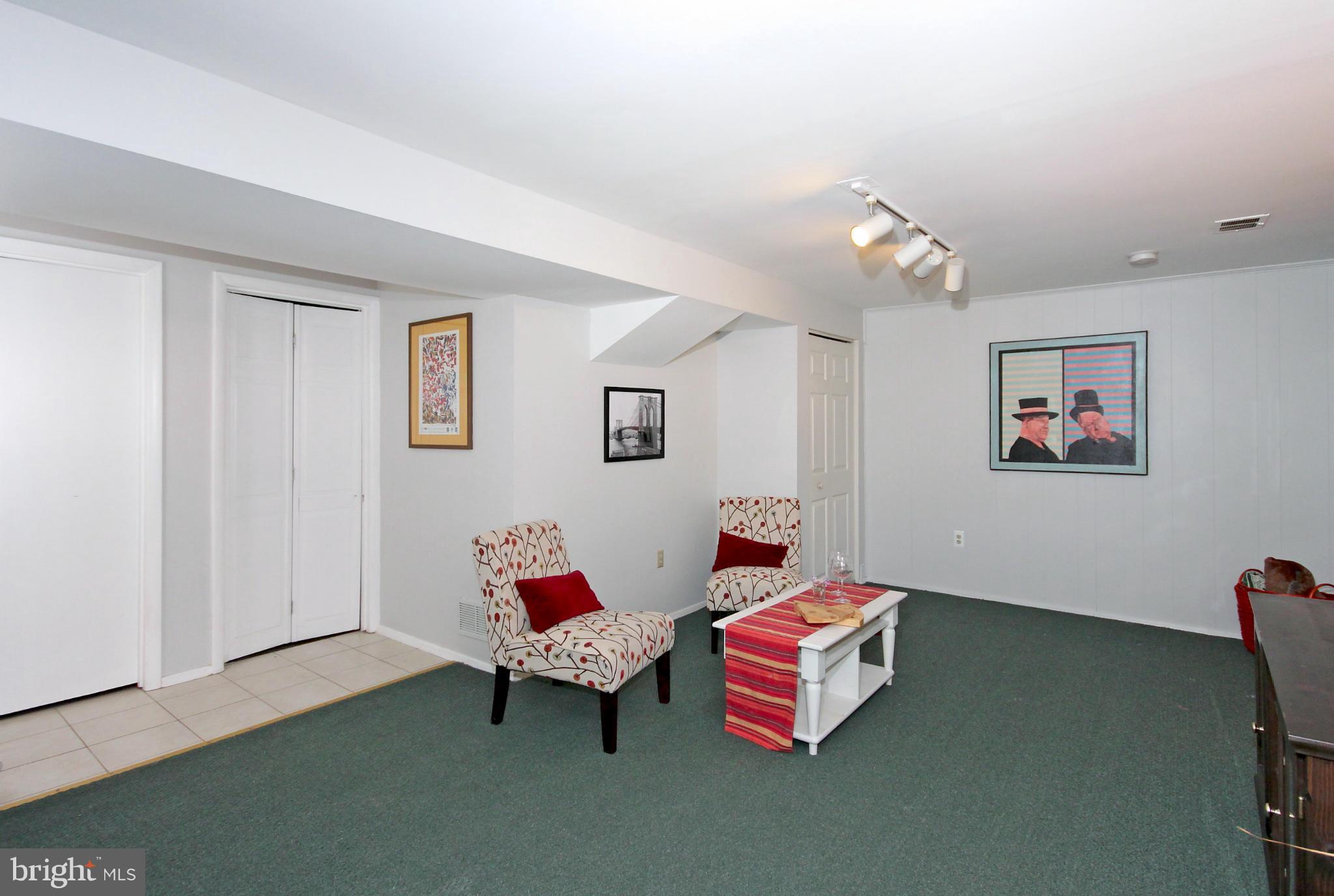 6427 Haystack Road Alexandria, VA 22310 - Photo 16 of 28 Interior (General)