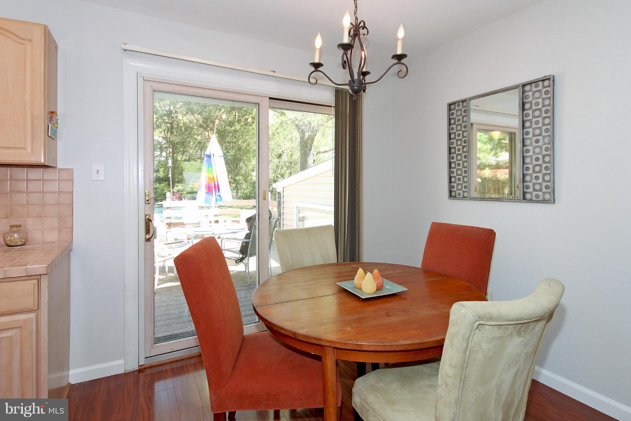6427 Haystack Road Alexandria, VA 22310 - Photo 9 of 28 Dining Room