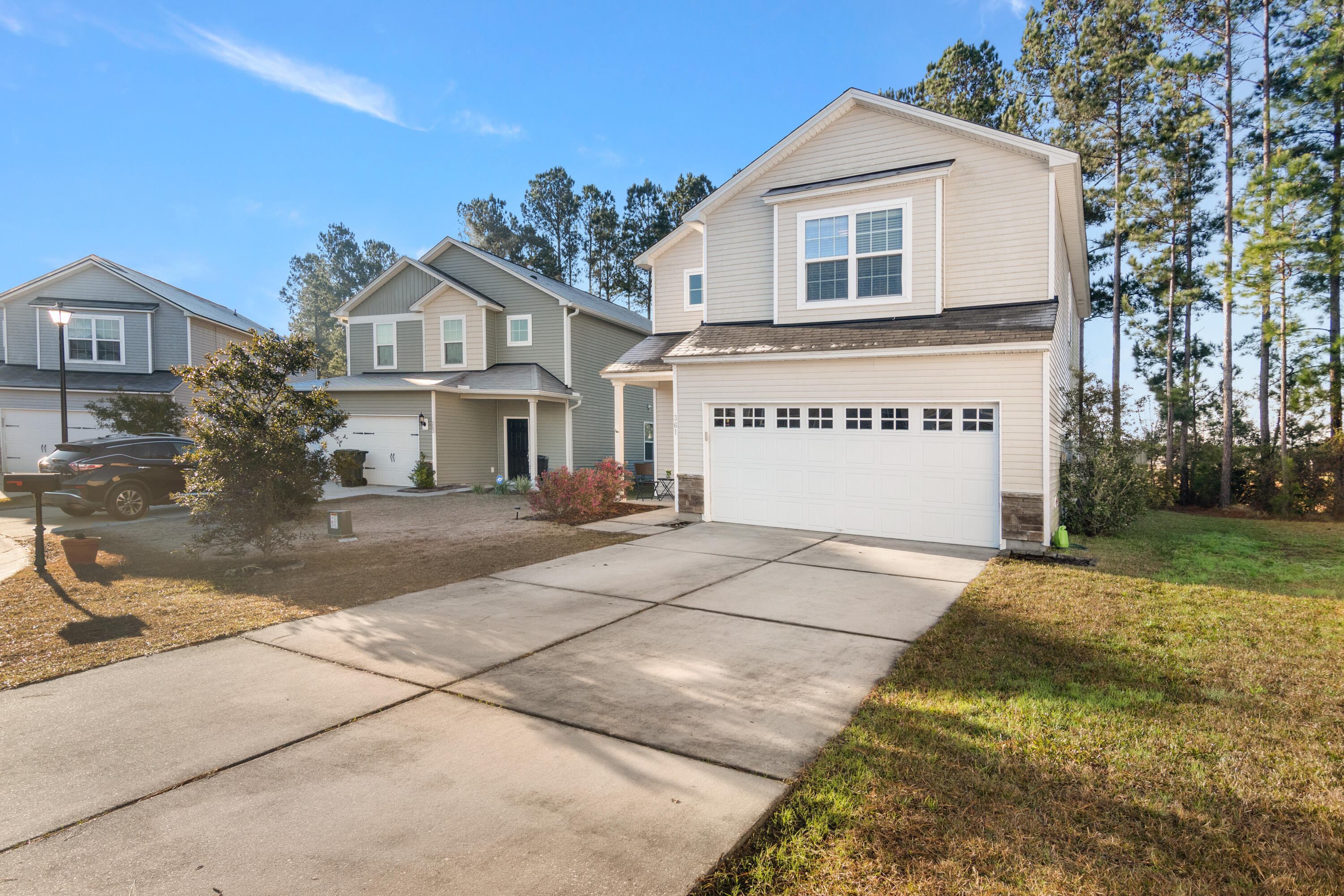 361 Iveson Road Summerville, SC 29486 - Photo 2 of 41 DSC_1524