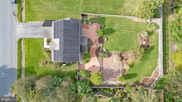 $999,999 | 326 Carlyn Drive, Severna Park, MD 21146