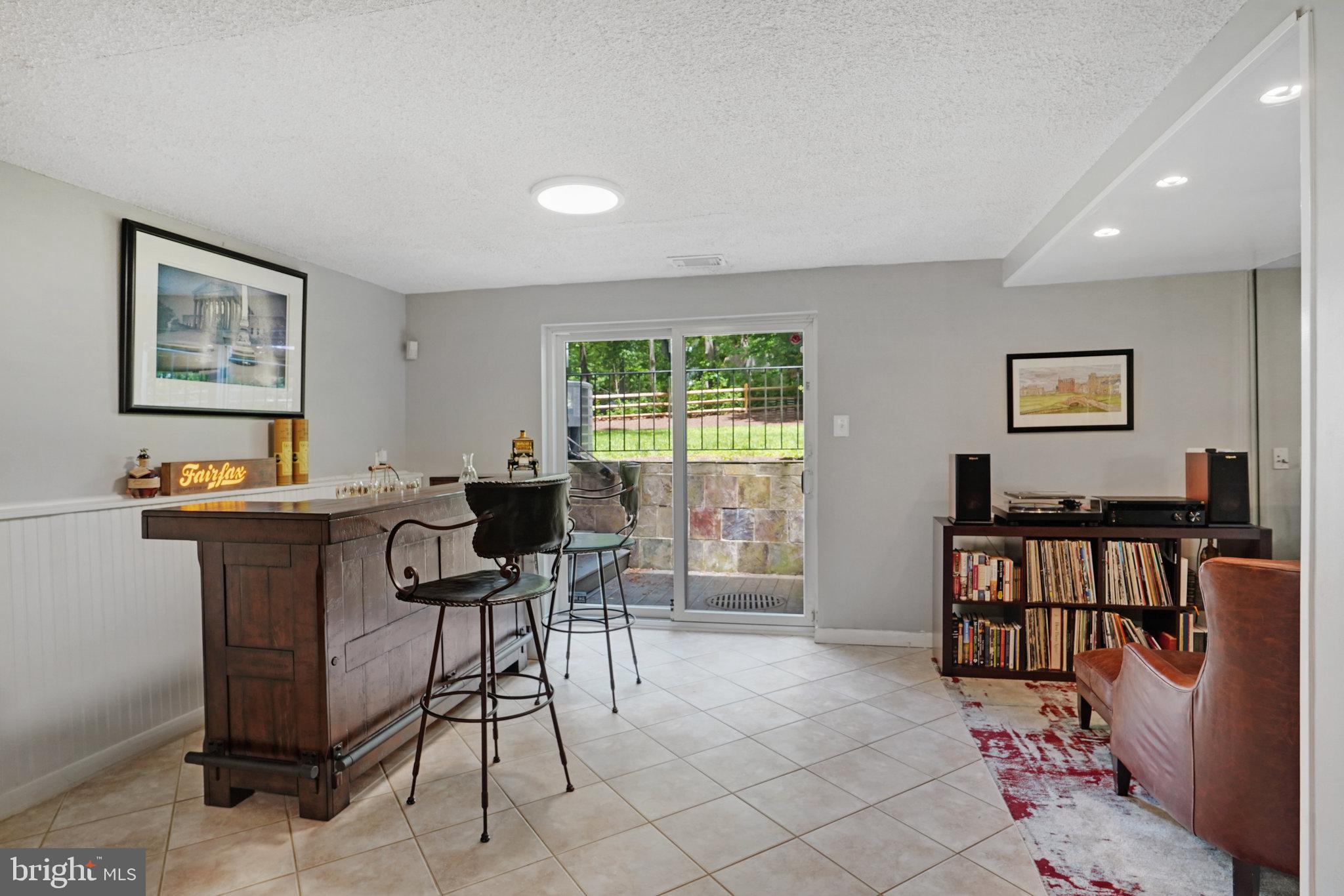 11921 Appling Valley Road Fairfax, VA 22030 - Photo 26 of 30 Walkout basement