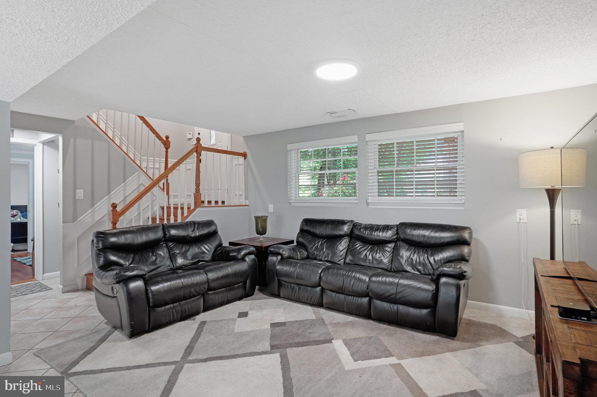 11921 Appling Valley Road Fairfax, VA 22030 - Photo 28 of 30 Gallery Image 28