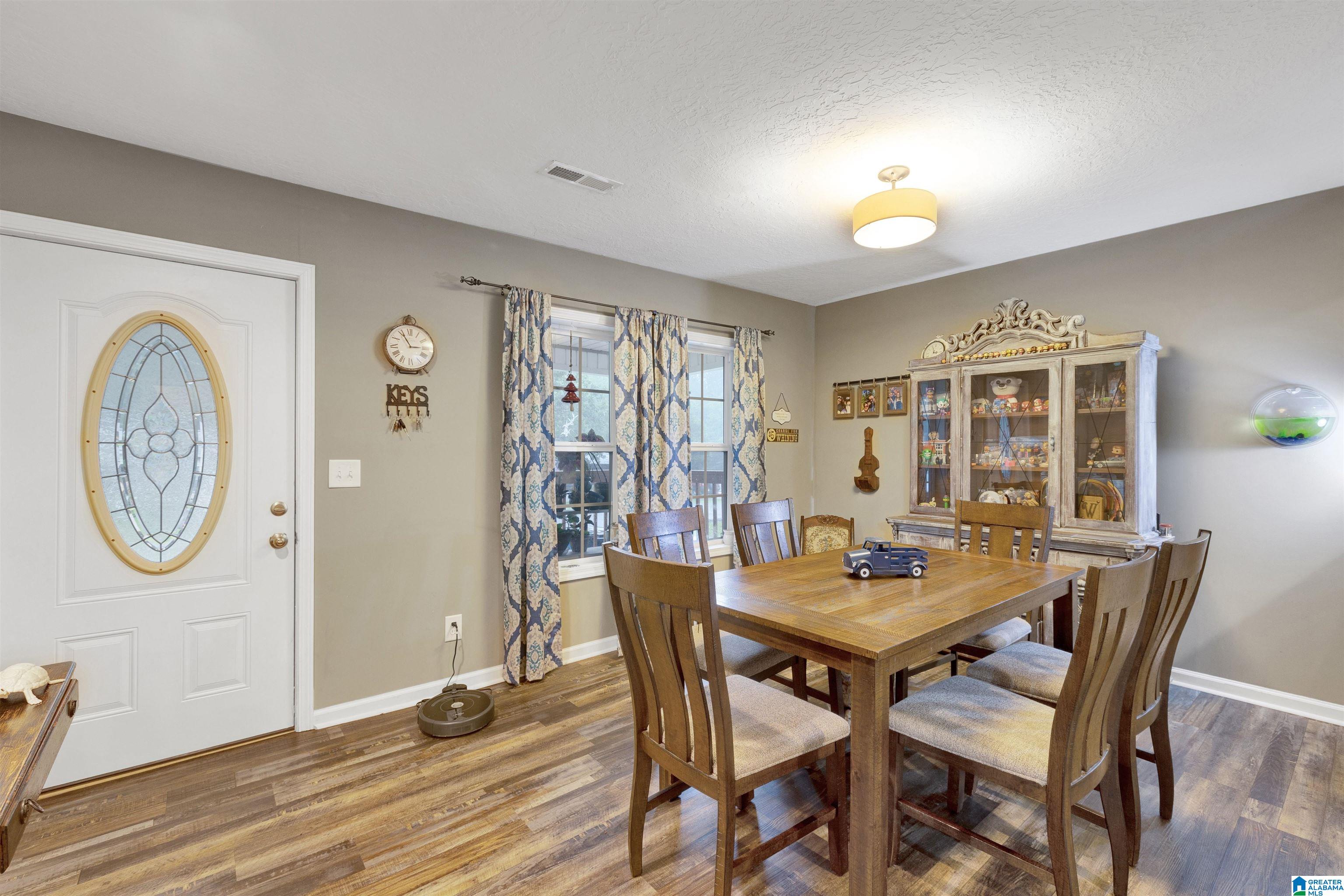 646 Jackson Trail Southwest Attalla, AL 35954 - Photo 4 of 22