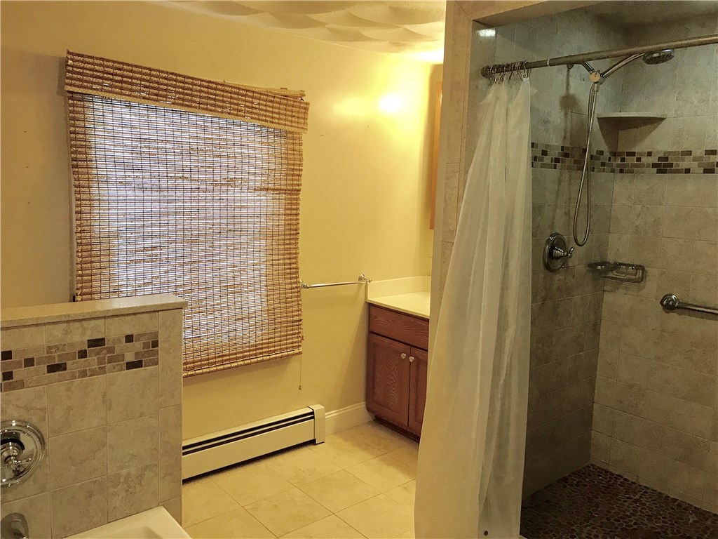 469 Woodland Road Woonsocket, RI 02895 - Photo 18 of 27