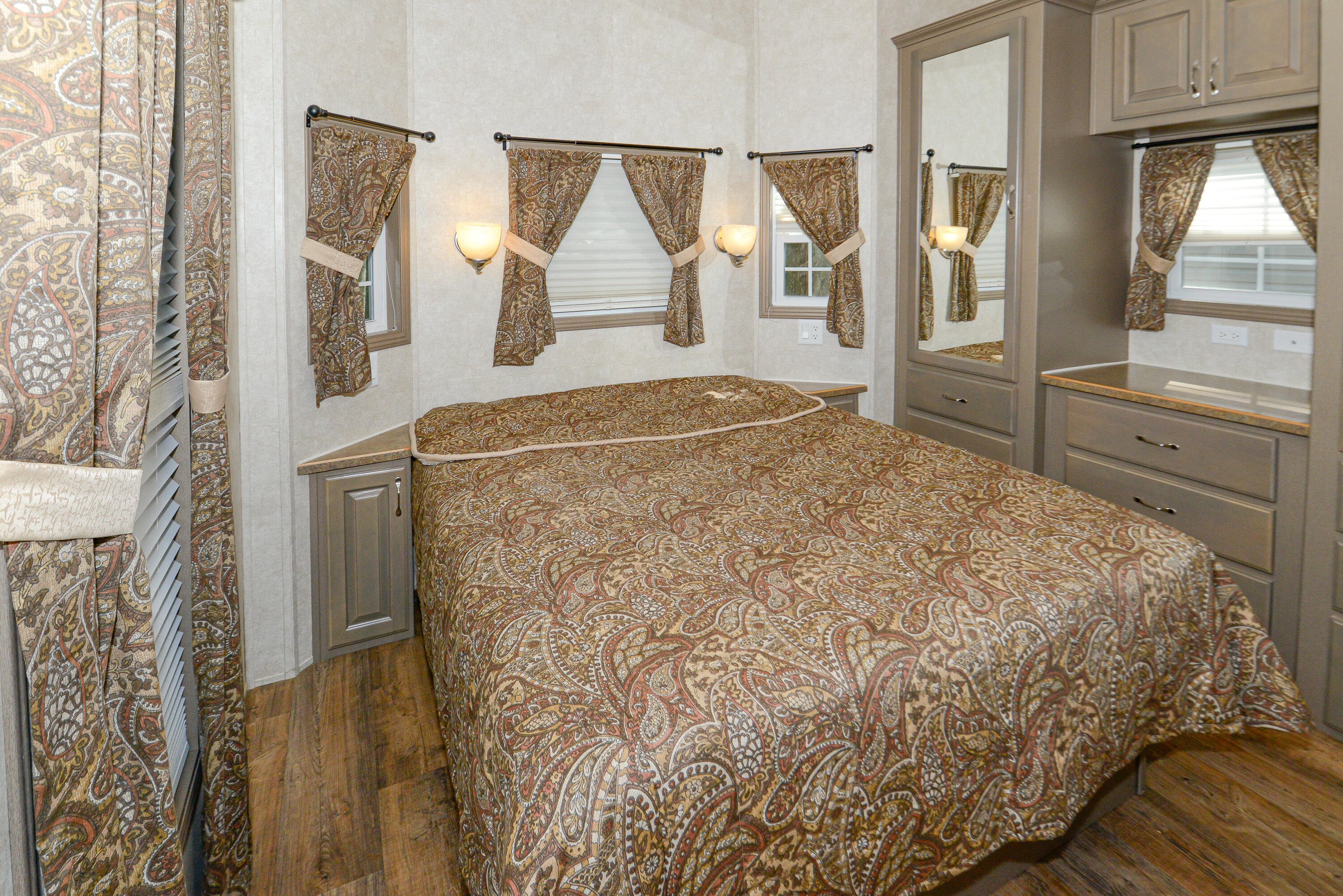 8 North Road Naples, ME 04055 - Photo 16 of 49 Bedroom
