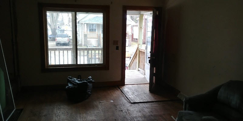 305.5 South Catherine Street Bay City, MI 48708 - Photo 5 of 6