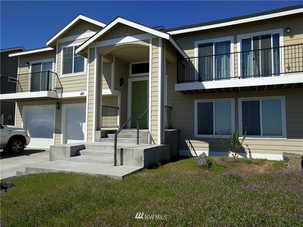 421 Strand Road Ephrata, WA 98823 - Photo 1 of 20 Gallery Image 1