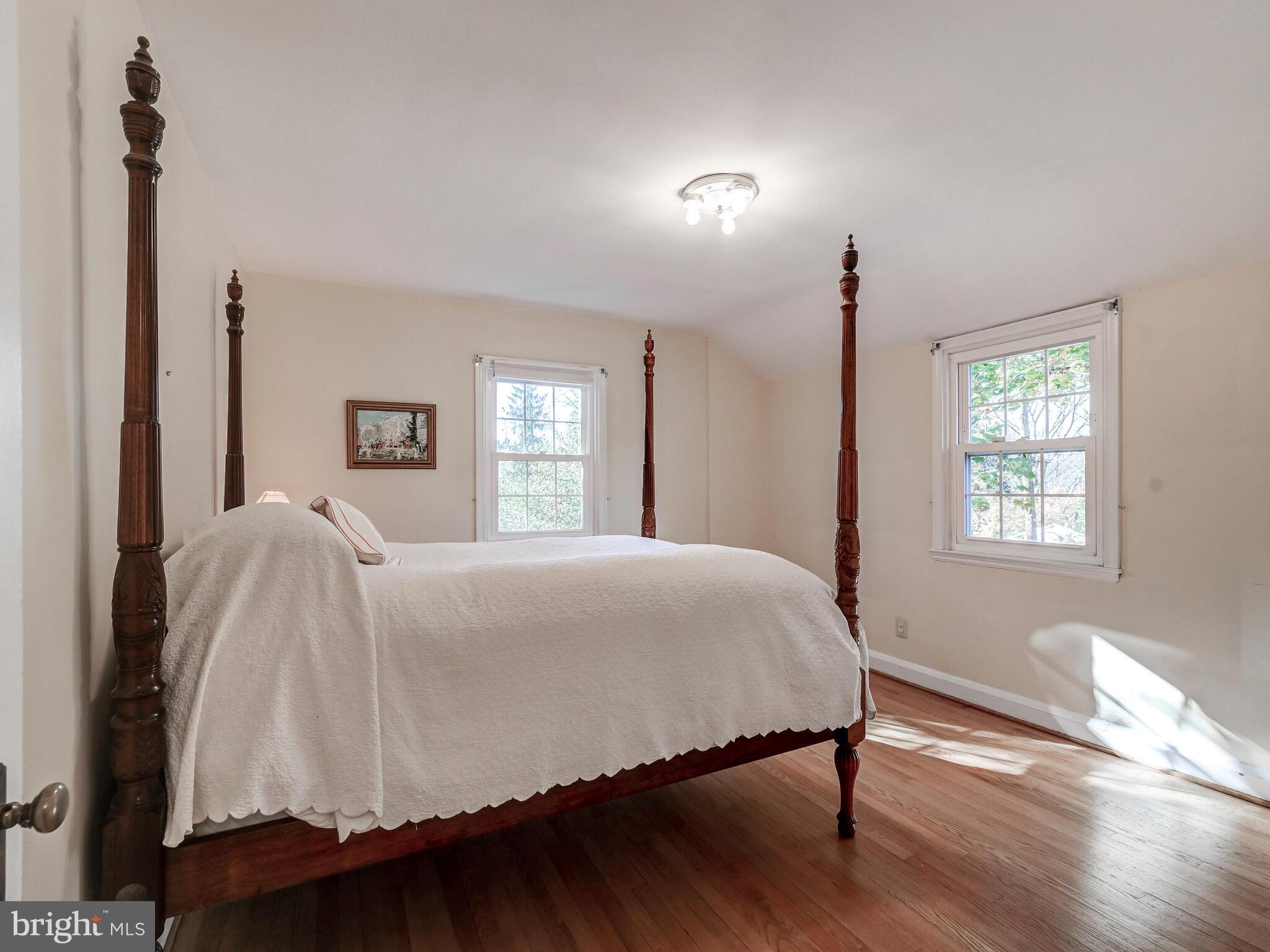 208 North Tyrone Road Baltimore, MD 21212 - Photo 19 of 28 2nd bedroom