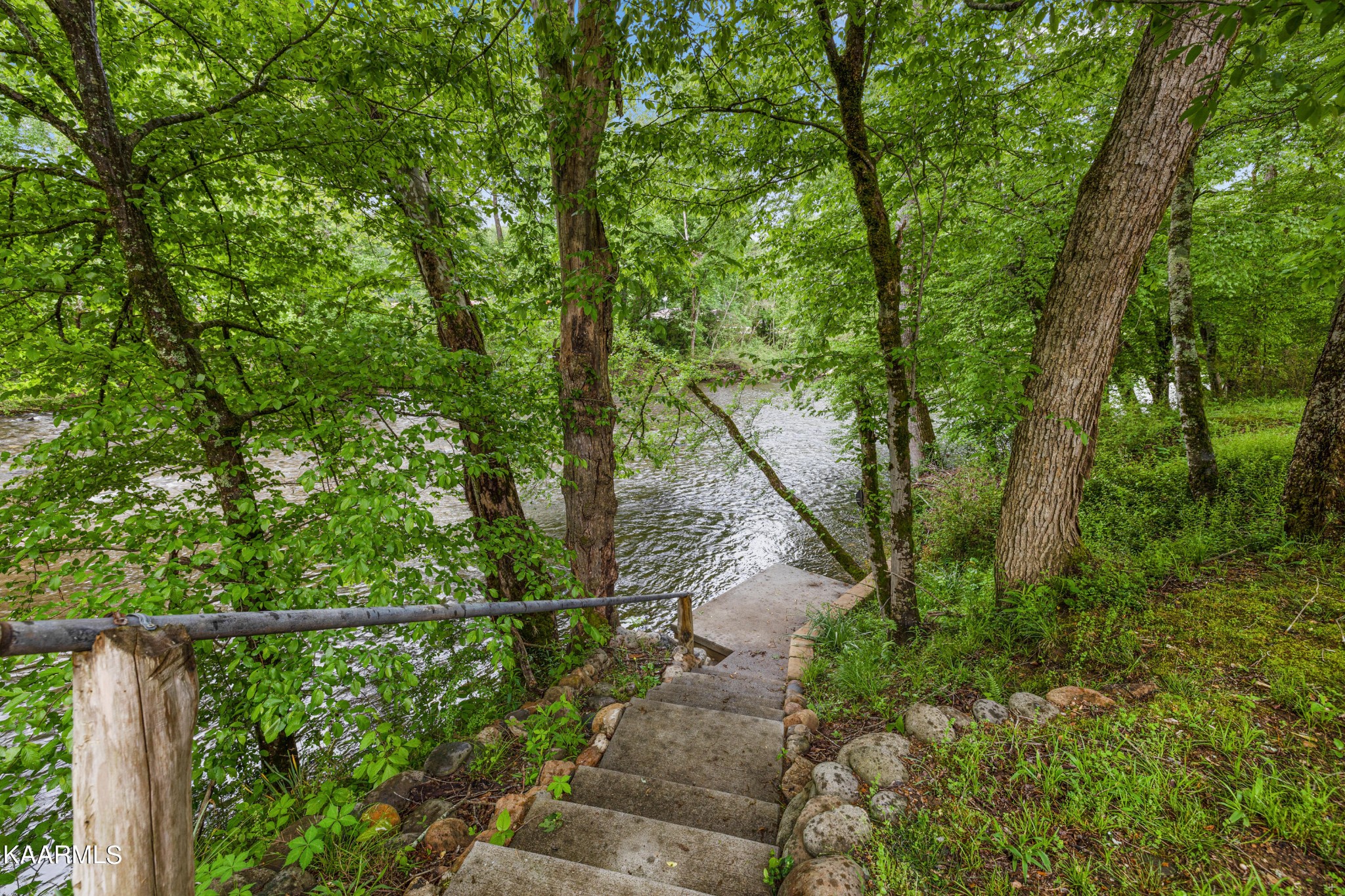 292 Rudd Road Townsend, TN 37882 - Photo 3 of 32 Gallery Image 3