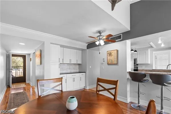 $1,450 | 5665 Trailwinds Drive, Unit 621, Fort Myers, FL 33907