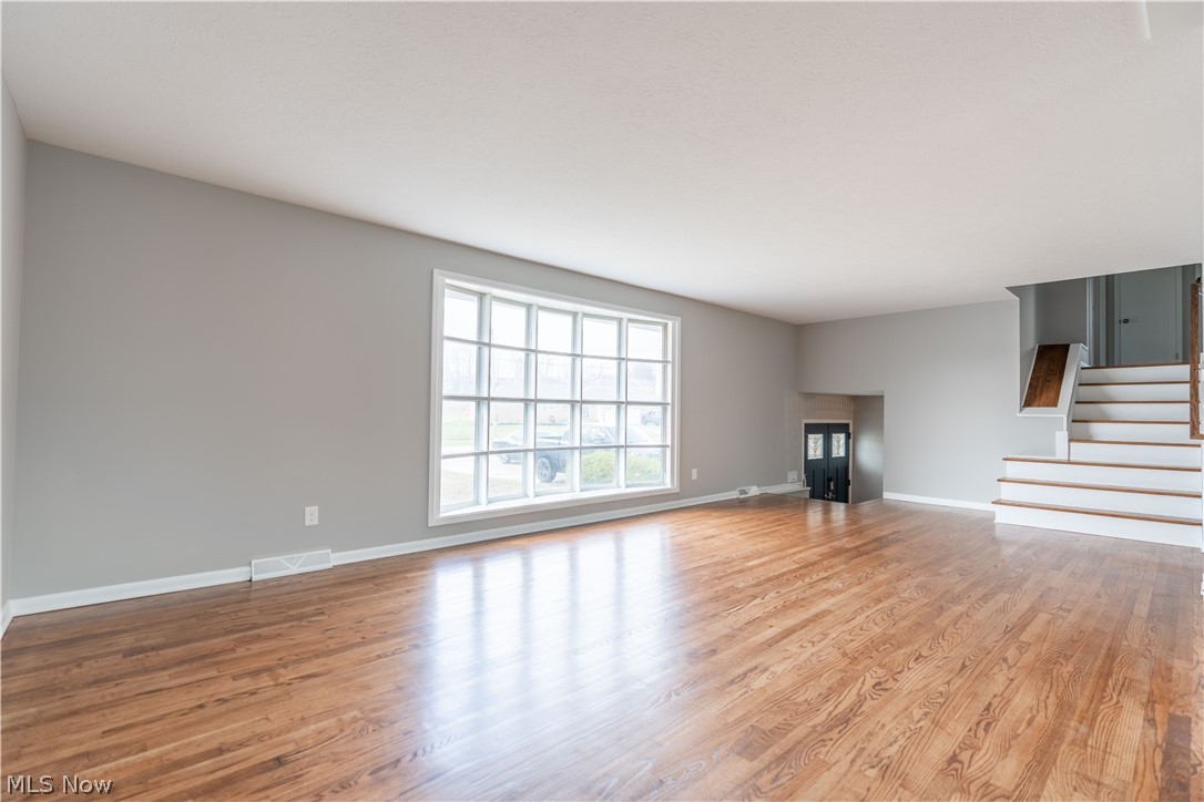 781 Long Ridge Drive Independence, OH 44131 - Photo 12 of 31 living room
