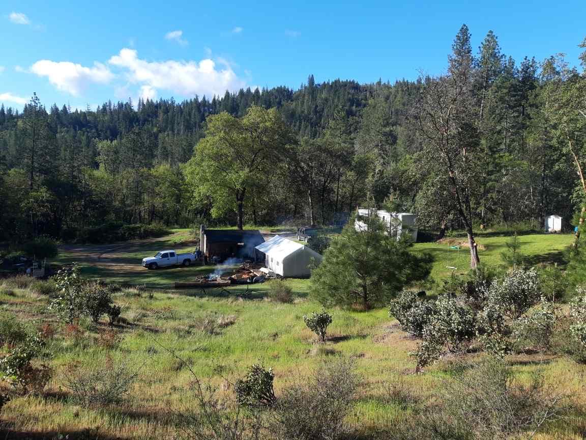 200 Bolt Mountain Road Grants Pass, OR 97527 - Photo 8 of 12 Gallery Image 8