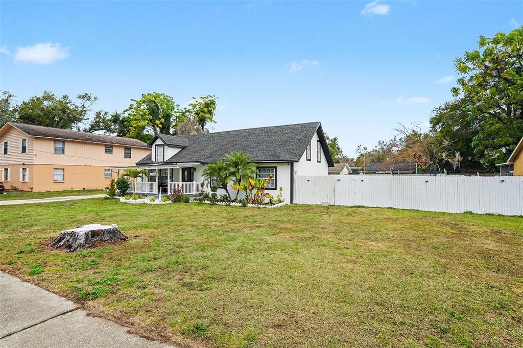 413 Euclid Avenue Seffner, FL 33584 - Photo 29 of 39