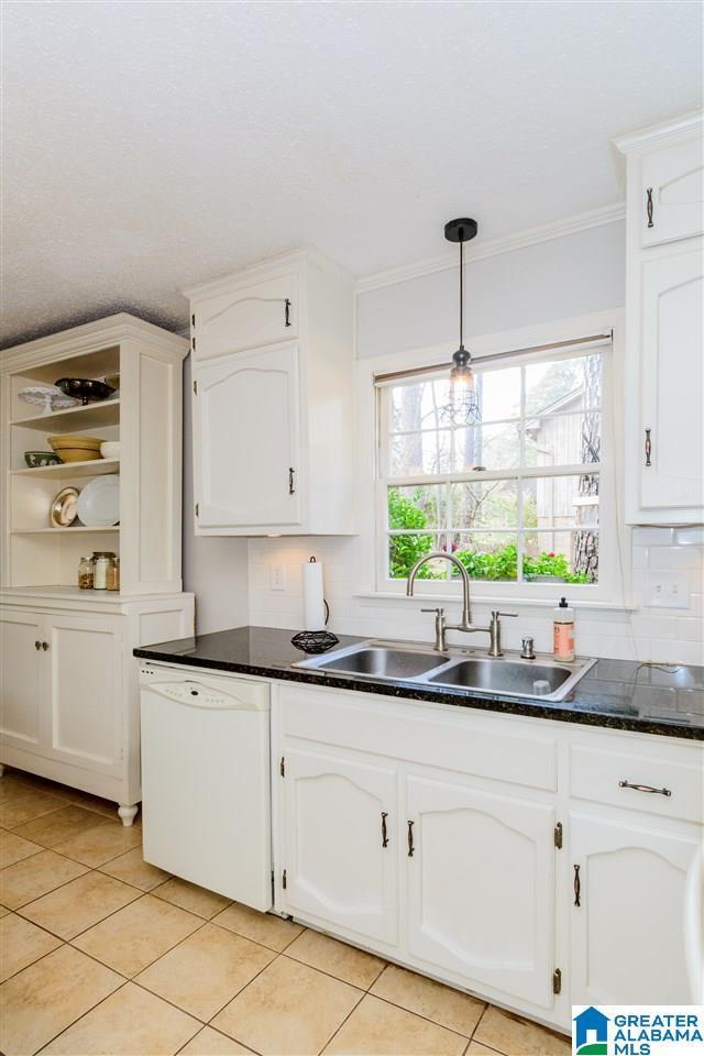 2619 Buckboard Road Birmingham, AL 35244 - Photo 15 of 44