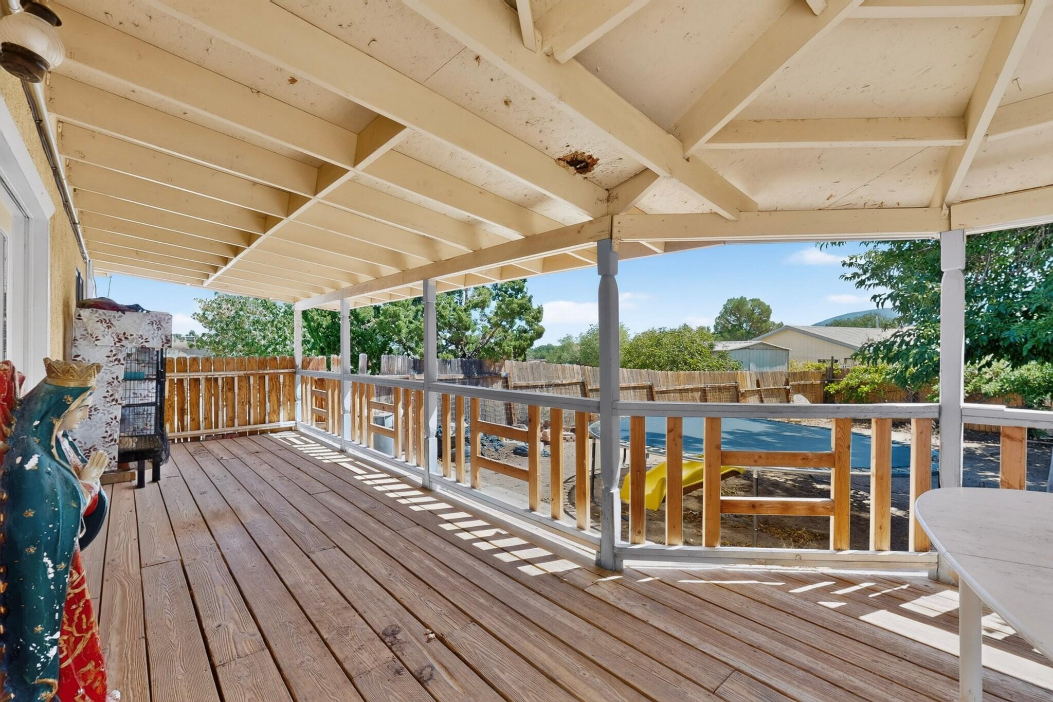 135 Reclining Acres Road Corrales, NM 87048 - Photo 50 of 69 Gallery Image 50