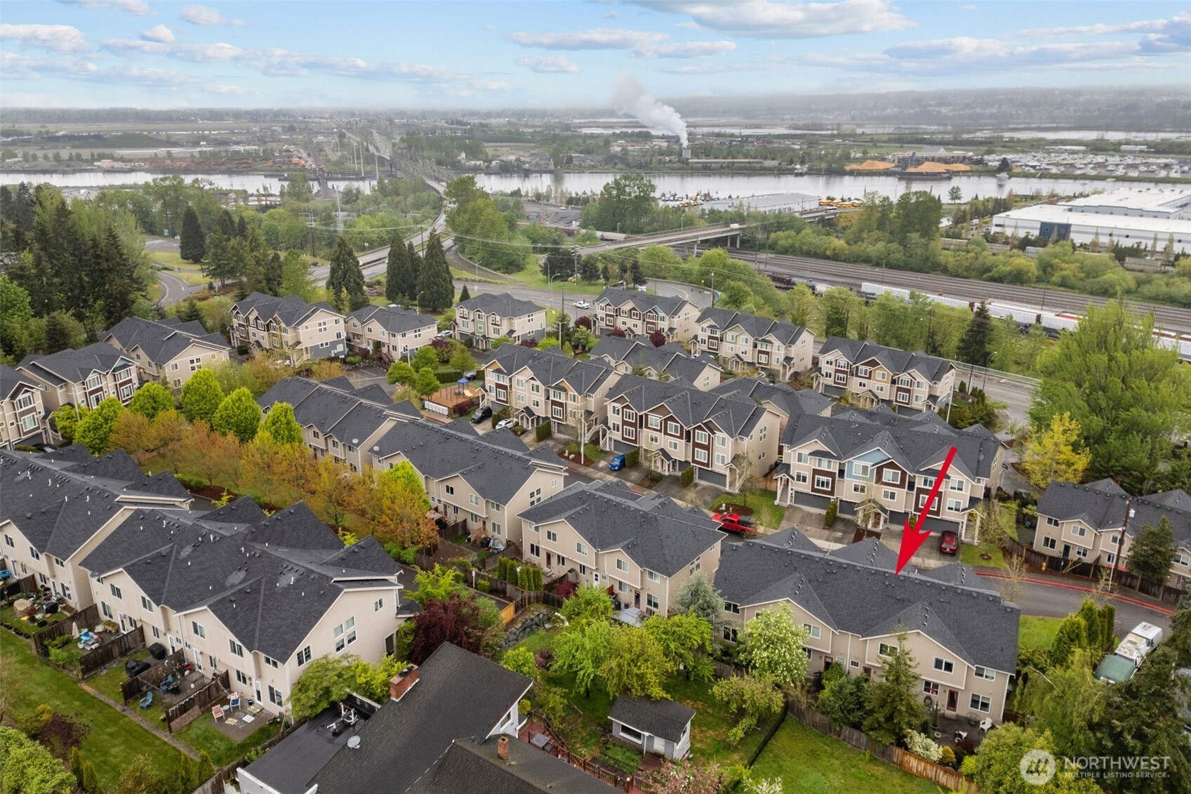 532 Pilchuck Path Everett, WA 98201 - Photo 34 of 37 an aerial view of a city