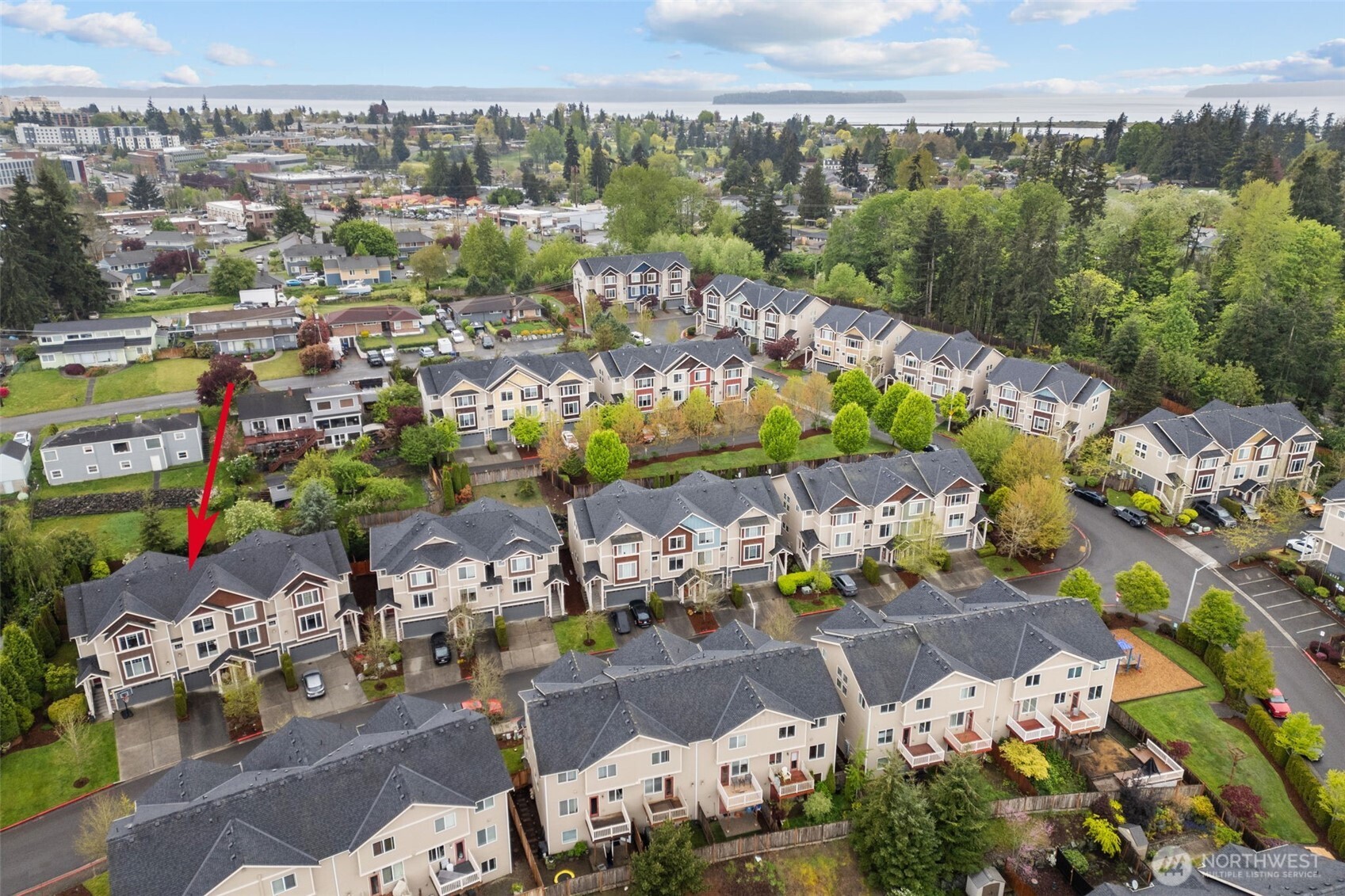 532 Pilchuck Path Everett, WA 98201 - Photo 35 of 37 an aerial view of lake and residential houses