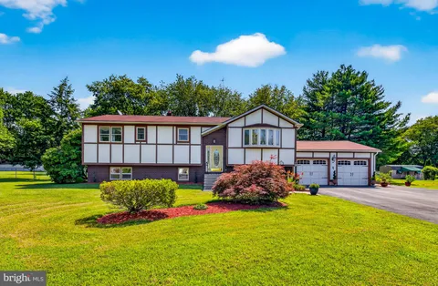 $450,000 | 115 Brantwood Drive, Elkton, MD 21921