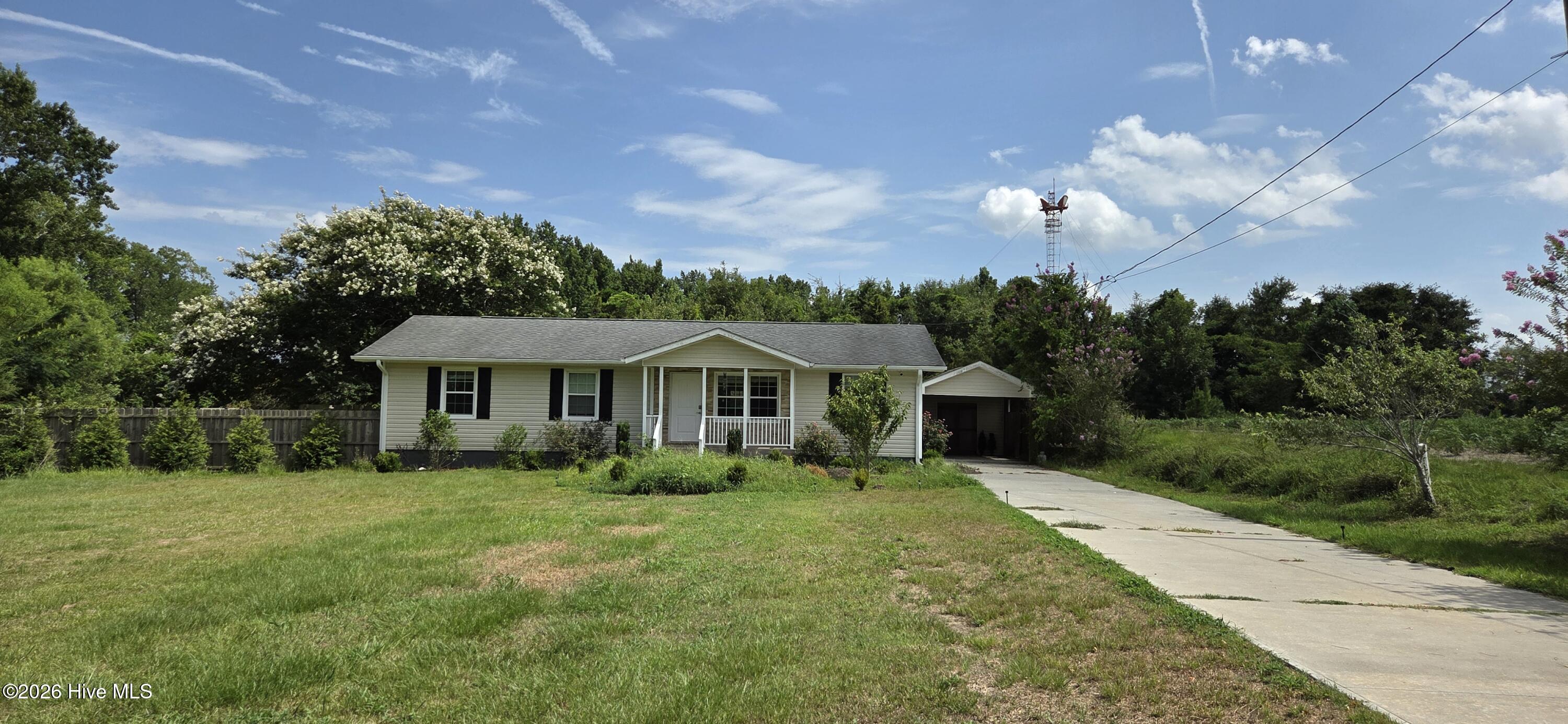 151 Lem Brown Road Chinquapin, NC 28521 - Photo 1 of 19 Gallery Image 1