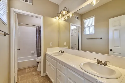 $1,275,000 | 4440 Coffeetree Lane, Moorpark, CA 93021